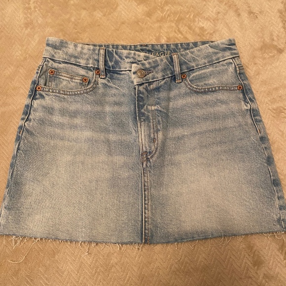 American Eagle Outfitters Dresses & Skirts - AE Stretch Curvy Crossover Waist High-Waisted Perfect Denim Mini Skirt